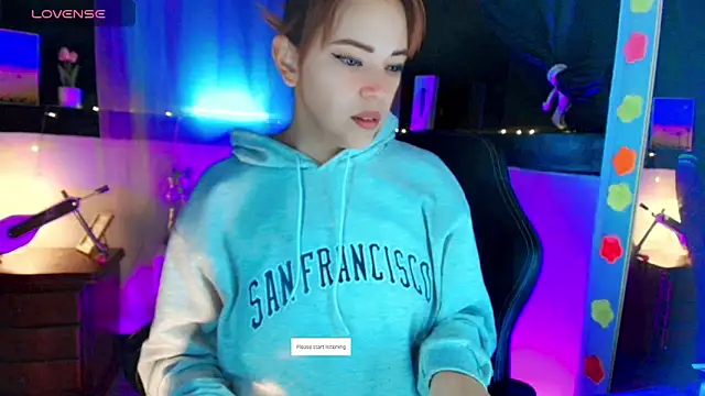Snapshot of mariana_scott__ chatting on 06/30/26, 04:01 mariana scott online show from 06/30/26, 04:01