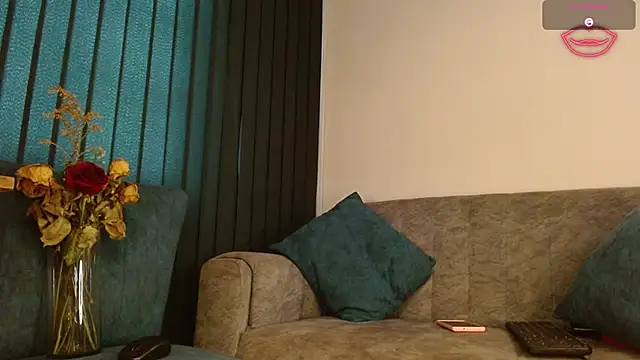 Dear Hanna online show from 10/24/25, 07:13