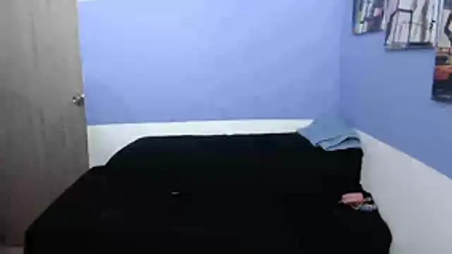 Sofiia davis23 online show from 11/12/25, 01:48