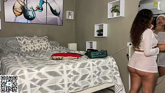 wendy alejo1712 online show from 04/22/26, 11:55
