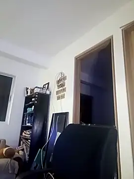 Alex flair online show from 10/03/25, 06:04