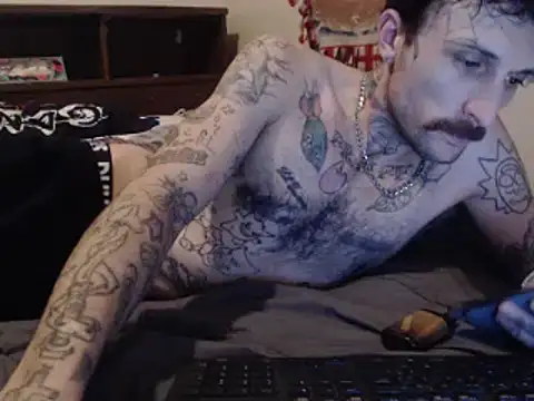 hungandtatted666 online show from 01/17/25, 12:42
