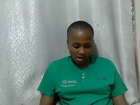 Snapshot of tinabestdoll chatting on 10/11/25, 03:13 tinabestdoll online show from 10/11/25, 03:13