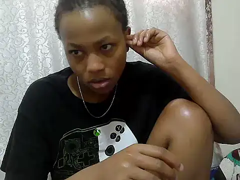 Snapshot of tinabestdoll chatting on 09/15/25, 07:53 tinabestdoll online show from 09/15/25, 07:53