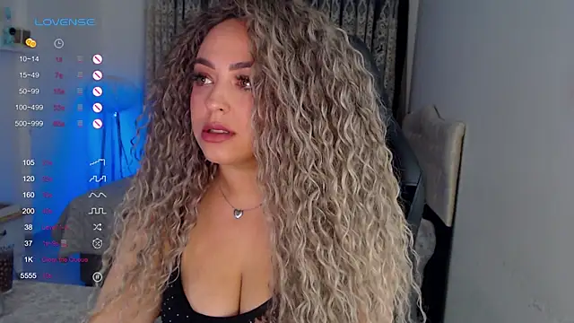  Just a queen 3 online show from 01/17/26, 05:38