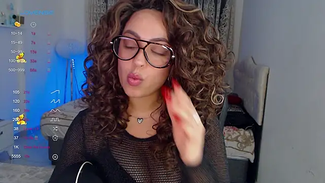  Just a queen 3 online show from 02/02/26, 09:30