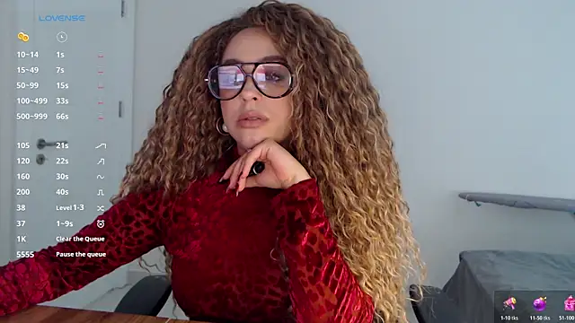  Just a queen 3 online show from 02/27/26, 09:09