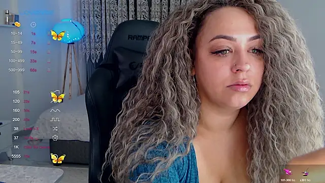  Just a queen 3 online show from 10/25/25, 10:14