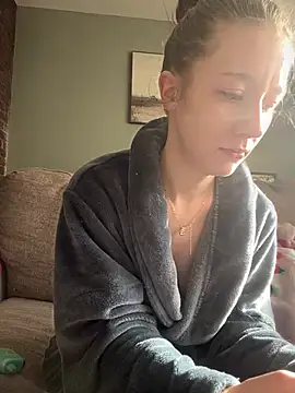 Snapshot of sage__marie chatting on 03/10/25, 01:21 sage marie online show from 03/10/25, 01:21