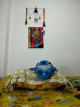 Demiansteven2 online show from 12/17/25, 12:54