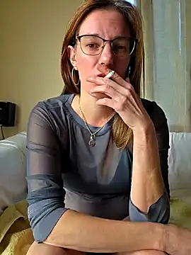 SpiceLea online show from 10/10/25, 08:15