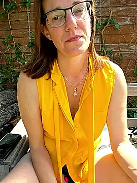 SpiceLea online show from 04/21/26, 12:56