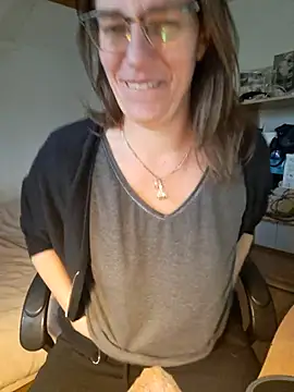 SpiceLea online show from 02/21/25, 12:38