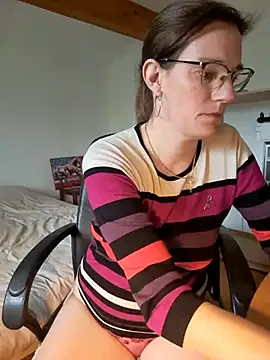 SpiceLea online show from 03/10/25, 12:38