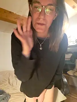 SpiceLea online show from 03/07/25, 12:34