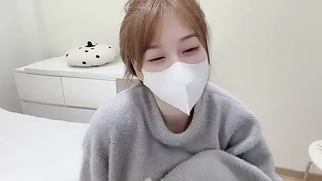 Yuuuuuly online show from 12/13/25, 08:04