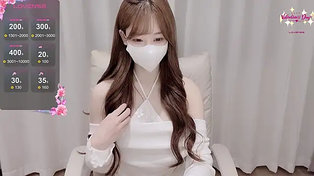 Yuuuuuly online show from 12/01/25, 03:13