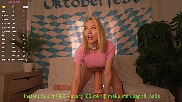 Bestie Online online show from 09/26/25, 06:20