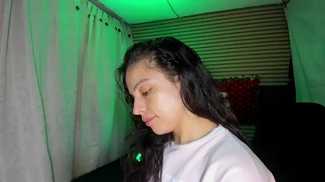 rosse 2504 online show from 04/14/26, 11:48