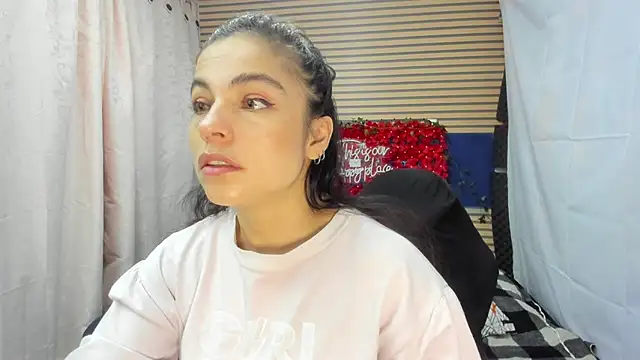Snapshot of rosse_2504 chatting on 06/02/26, 01:22 rosse 2504 online show from 06/02/26, 01:22
