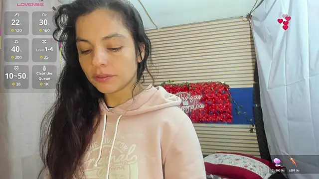 Snapshot of rosse_2504 chatting on 07/06/26, 12:56 rosse 2504 online show from 07/06/26, 12:56