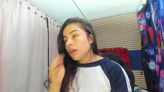 Snapshot of rosse_2504 chatting on 07/15/26, 12:34 rosse 2504 online show from 07/15/26, 12:34
