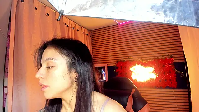 rosse 2504 online show from 10/10/25, 05:03