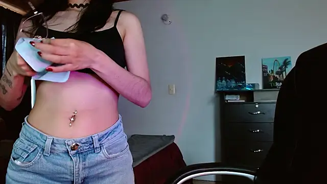 Snapshot of Ary_Pieerce chatting on 11/27/25, 08:31 Ary Pieerce online show from 11/27/25, 08:31