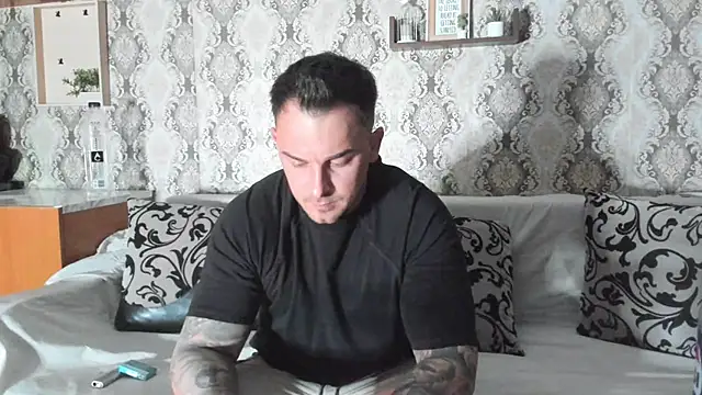 Jonmusclemaster online show from 02/18/25, 08:47