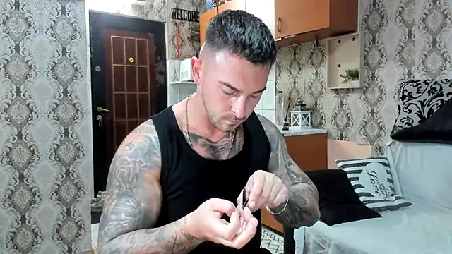 Jonmusclemaster online show from 09/29/25, 08:14