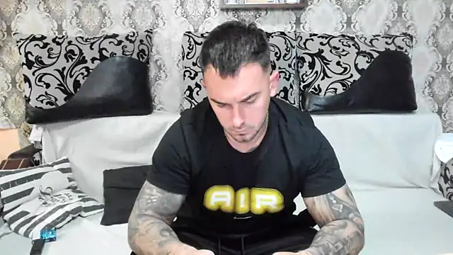 Jonmusclemaster online show from 11/13/25, 08:13