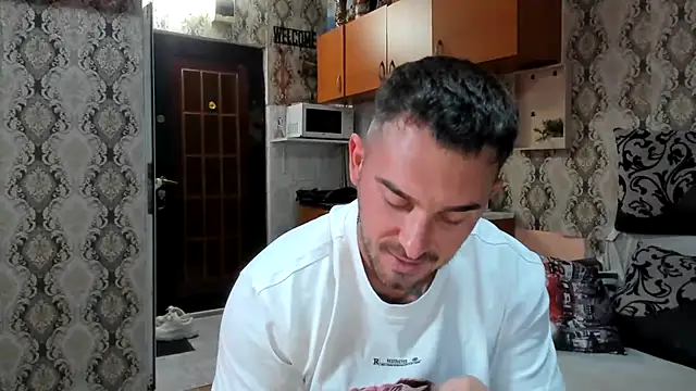 Jonmusclemaster online show from 10/05/25, 06:53