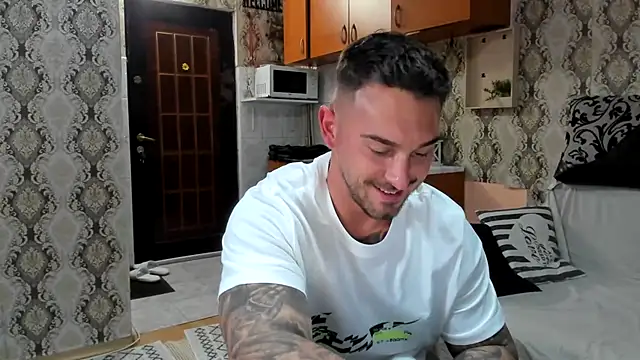 Jonmusclemaster online show from 09/26/25, 07:54