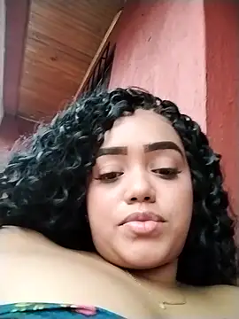 Snapshot of kiara_milf_ chatting on 10/04/25, 10:33 kiara milf online show from 10/04/25, 10:33