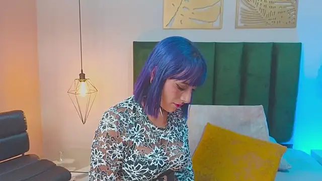 AlissaNix online show from 02/07/26, 01:13