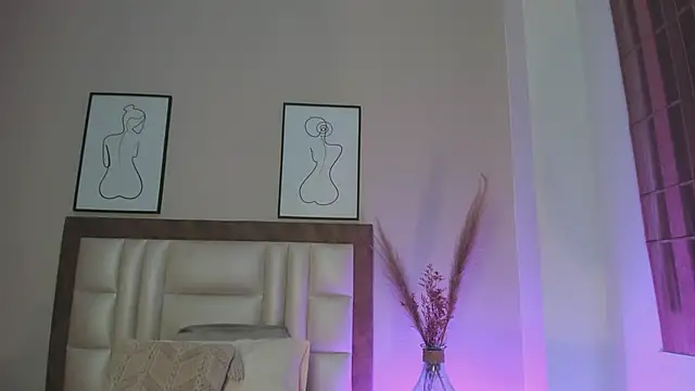 AlissaNix online show from 10/15/25, 07:11