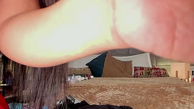 Poacahontasfg online show from 02/19/26, 03:58