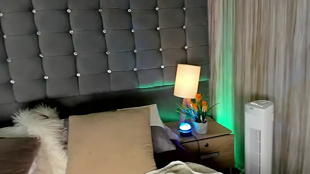 Poacahontasfg online show from 03/16/25, 03:58