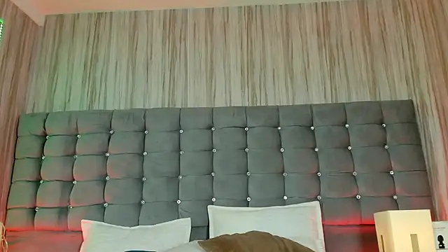 Poacahontasfg online show from 11/29/25, 04:01