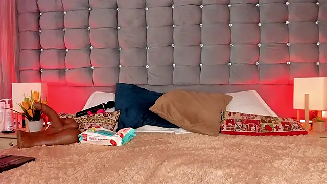 Poacahontasfg online show from 02/04/26, 03:56