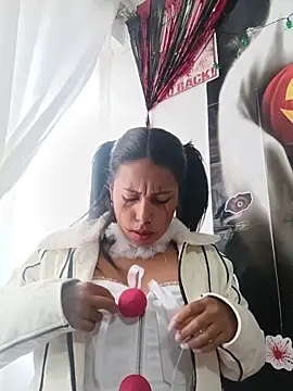  andrea30 online show from 10/31/25, 12:02