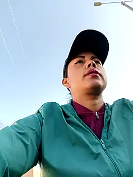  andrea30 online show from 11/29/25, 11:43