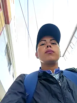  andrea30 online show from 11/26/25, 11:54