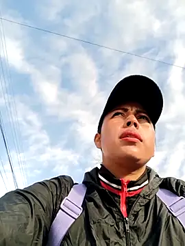  andrea30 online show from 10/22/25, 11:42