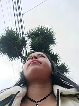  andrea30 online show from 10/25/25, 12:17