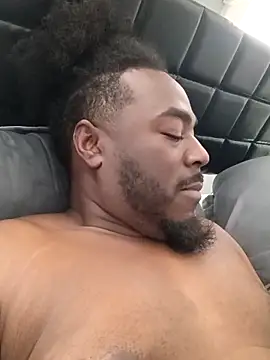 MRHANDSOME3800 online show from 04/16/26, 05:36