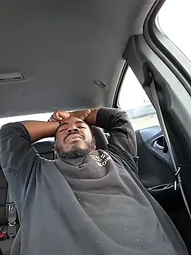 MRHANDSOME3800 online show from 12/18/25, 08:01