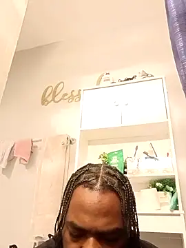 MRHANDSOME3800 online show from 02/19/26, 12:51