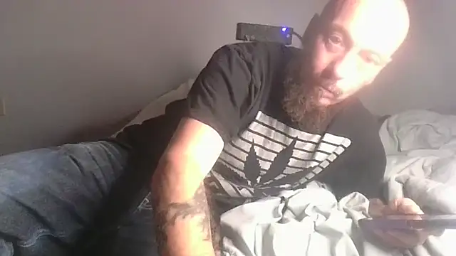 deepinnnnn online show from 10/23/25, 04:05