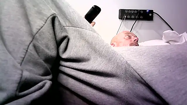 deepinnnnn online show from 11/02/25, 04:17